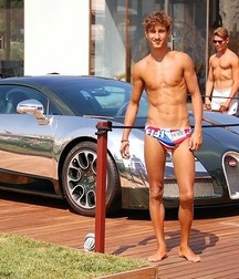 Twinks 65 5ca7ec252caaa.jpg