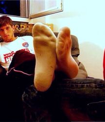 Master's feet worshiped 5ca7f128dbf41.jpg