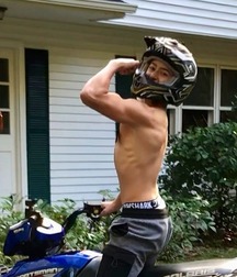 Motocross guys 5ca7f75269dca.jpg