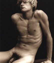 Beautiful bodies 5ca805b487326.jpg