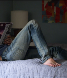 Jeans and feet 2 5ca88f80e2106.png