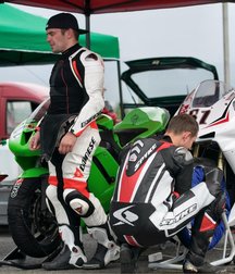 Bikers 2 5ca8ab92e56d6.jpg