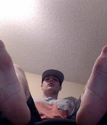 Teen boys feet 2 5caa148603bf4.jpg