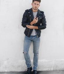 Guys in leather 5caa3fb12fa47.jpg