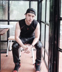 Guys in leather 5caa3fc5bc1f0.png