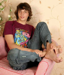 Sweet feet  5cabc163e04ee.jpg