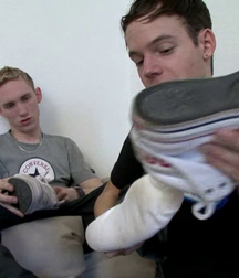 Guys in chucks 5cabd23e4b85b.png