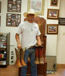 Cowboys always riding 5cace7bea84d1.jpg