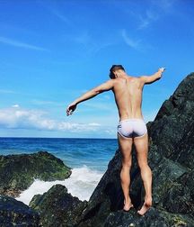 Jongen 3 5cacea7d274a5.jpg