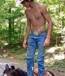Cowboys always riding 5cae04671346e.jpg