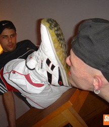 Worship sneaker boys 5cb1331e1e245.jpg