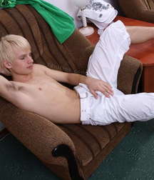Trey 5cb4b37aef7f7.jpg