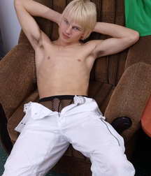 Trey 5cb4b385eff0b.jpg