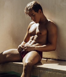 Young Adonis 5cb5f9af3738c.jpg