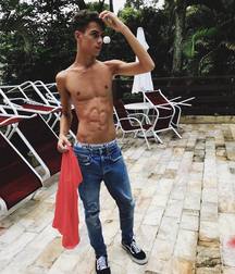 Twinks 72 5cb5fad465932.jpg