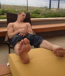 Celebs feet 3 5cb5fe8d313a7.jpg