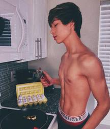 Twinks 71 5cb771d380fc1.jpg