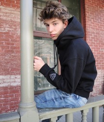 Twinks 71 5cb771e9ef915.jpg