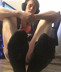 Boys dirty sox 5cb78a4983a36.jpg
