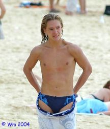 Speedos and boners 5cb871cc32c0f.jpg