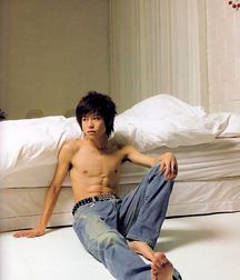 Cute asian bois 5cb9ddc714bac.jpg