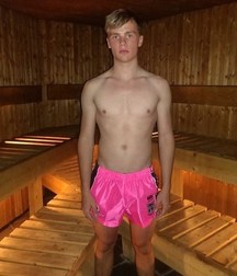 barefoot twinks 3 5cb9e3979ef33.jpg