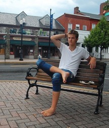 barefoot twinks 3 5cb9e3d3c94a8.jpg