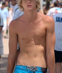 Blonde hotties  5cb9eec8537ab.jpg
