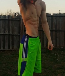 Twinks 72 5cba27891da3f.jpg