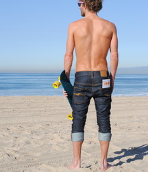 Hotties in jeans 5cbb563ab93f0.jpg