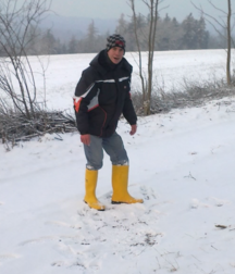 Guys in rubber boots 2 5cbb966883845.png