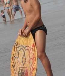 Twink in the sun 5cbb99db4eac5.jpg