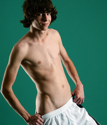 Twink in the sun 5cbb99e61d47e.jpg
