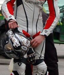 Sexy Crossbikers 5cbb9c4abc7df.jpg