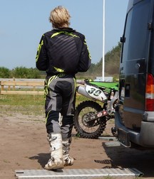Sexy Crossbikers 5cbb9c51479c2.jpg