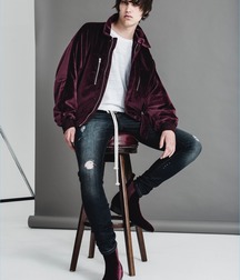 Models in boots 5cbd9cda3a184.jpg