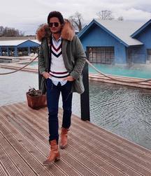 Models in boots 5cbd9ce5a8a16.jpg