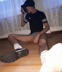 Sniffin the boys feet 5cbd9fad89d29.jpg