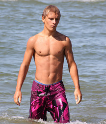 Boys beauty 2 5cbda54e76c70.jpg