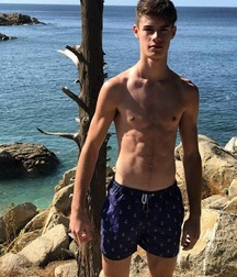 Boys on vacation 5cbdad8f9f1bf.jpg