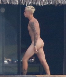 Cute and hot 3 5cbdb5fa72d2a.jpg