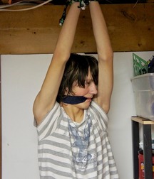 Boy smells 5cbdb7a0c67fa.jpg