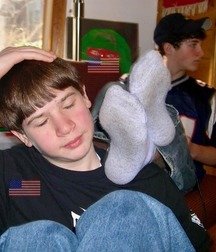 Boy smells 5cbdb7ce935a5.jpg