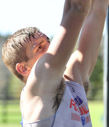 Boy smells 5cbdb7d2ab2c8.jpg
