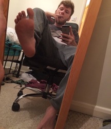 Wanna suck some toes 5cbdbc59d2a22.jpg