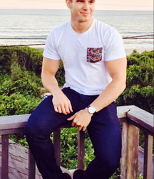 Guys in flip flops 5cbdd6f9617f8.jpg
