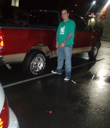 Just peeing 5cbe2e165eaab.jpg