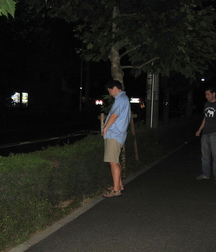 Just peeing 5cbe2e3824729.jpg