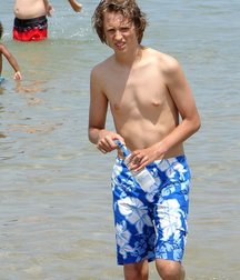 Pretty youngsters 5cbf38a666232.jpg