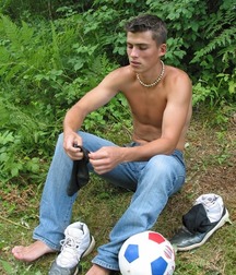 Worship hot feet 5cc0b12695d1b.jpg